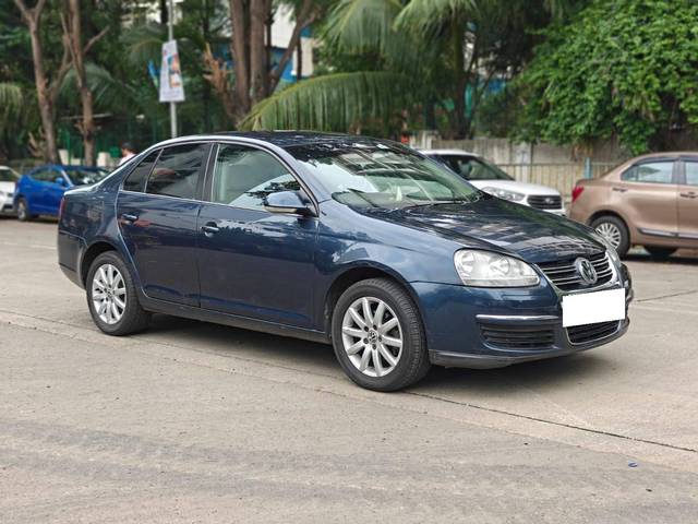 https://images10.gaadi.com/usedcar_image/4625604/original/processed_f04e2d73e87f5c3a3a454bba30e1bbf4.jpg?imwidth=6400