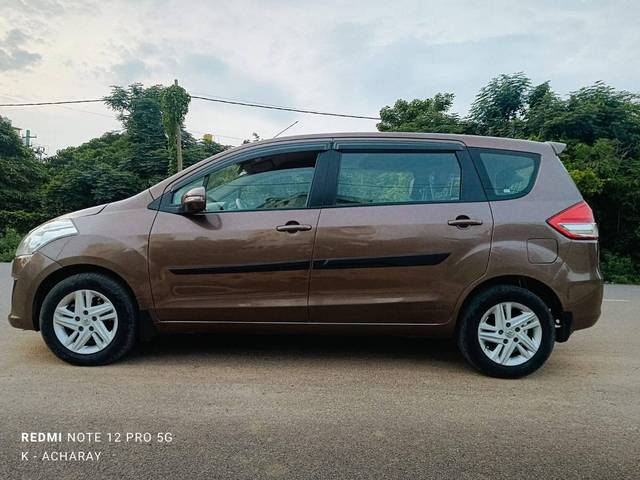 https://images10.gaadi.com/usedcar_image/4625607/original/processed_7b0ffeae1baf9427b12c4a4499c25524.jpg?imwidth=6402
