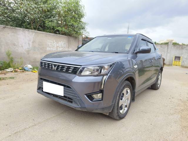 https://images10.gaadi.com/usedcar_image/4625626/original/processed_721c8a0d11ae838d6037f10e9c507d5f.jpg?imwidth=6400