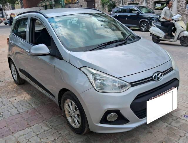 https://images10.gaadi.com/usedcar_image/4625631/original/processed_4dbeb57624d3214cba216ad8ffa9a107.jpg?imwidth=6401
