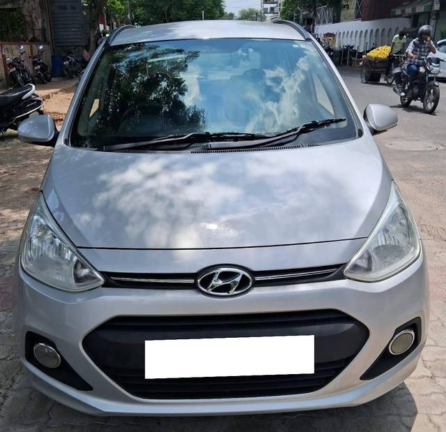 https://images10.gaadi.com/usedcar_image/4625631/original/processed_972e03babc7abe5aa621480653bc560e.jpg?imwidth=6400