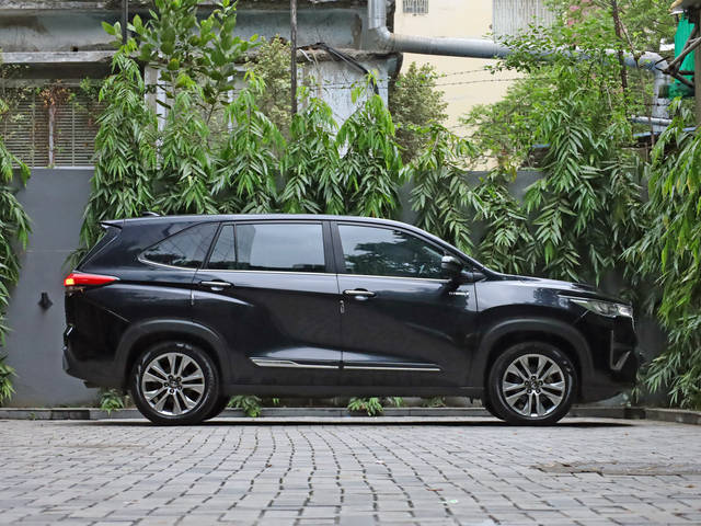 https://images10.gaadi.com/usedcar_image/4625642/original/57d2ead18d96d3edcfcfff89d89365b4.jpg?imwidth=6401