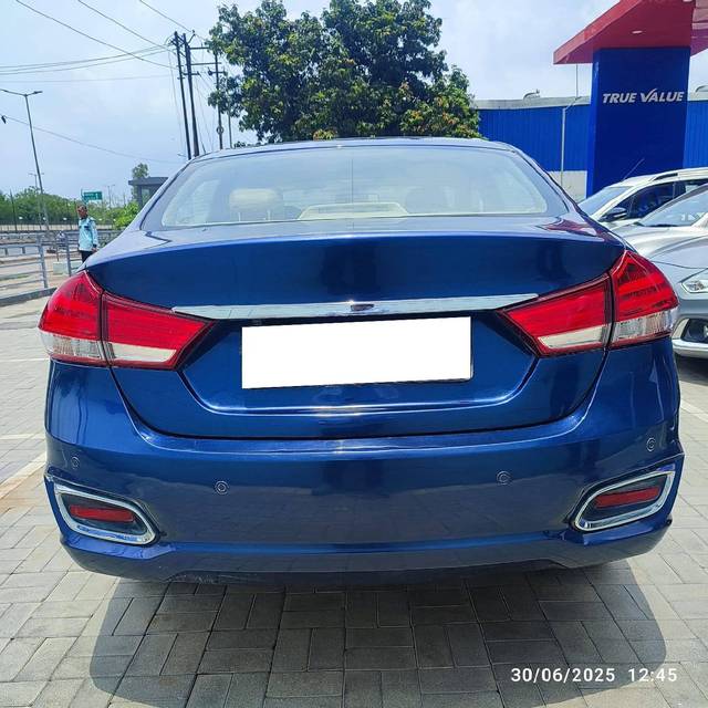 https://images10.gaadi.com/usedcar_image/4625659/original/processed_c56021608483ab191f9f34bdfb5c53d0.jpeg?imwidth=6401