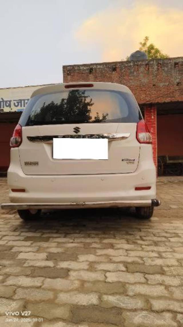 https://images10.gaadi.com/usedcar_image/4625729/original/processed_4f02d1d5-503e-4a6e-9bdc-faf846038ca4.jpg?imwidth=6401