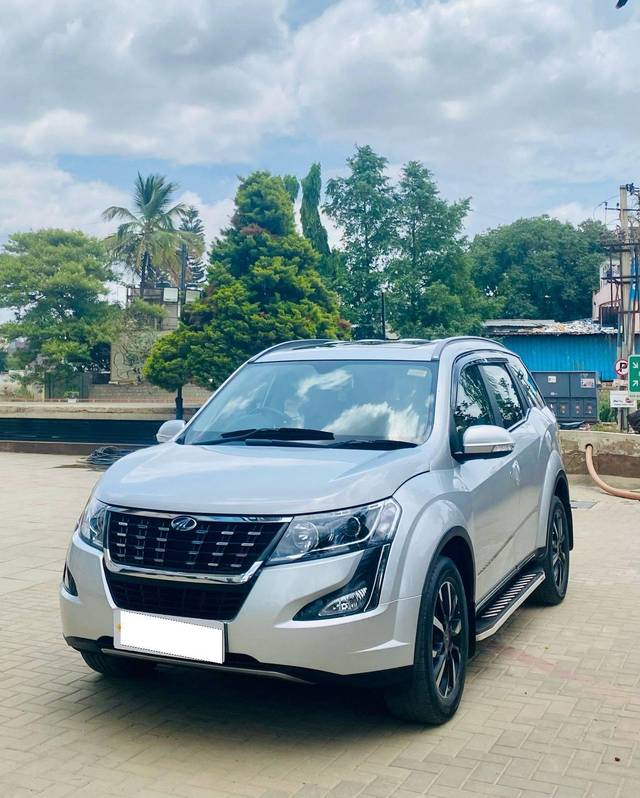 https://images10.gaadi.com/usedcar_image/4625731/original/processed_3c002142cf33df75e12383f640cc48e5.jpg?imwidth=6402