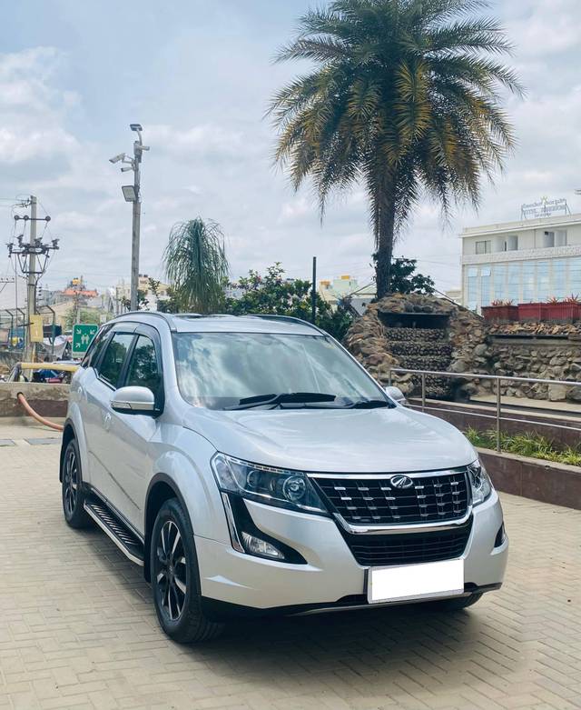 https://images10.gaadi.com/usedcar_image/4625731/original/processed_6eafa80148506bd713b616f6fe5b1c7f.jpg?imwidth=6400
