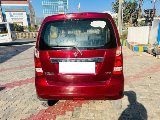 https://images10.gaadi.com/usedcar_image/4625777/original/processed_e98689aae57354a2add67f1857be6d9d.jpg?imwidth=6401