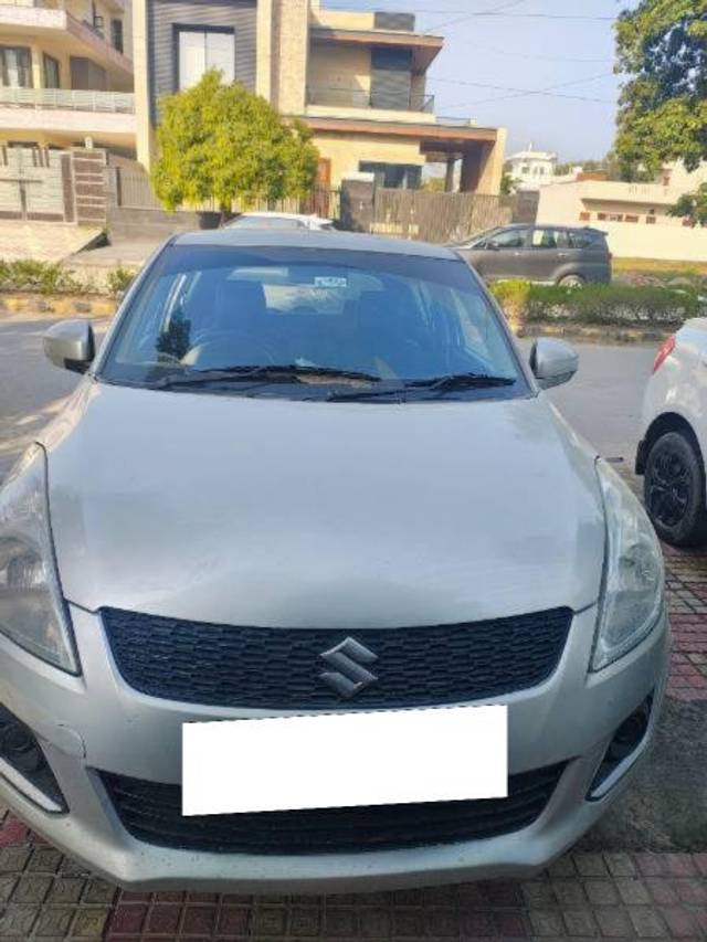 https://images10.gaadi.com/usedcar_image/4625792/original/processed_50b1ea71-620b-47e6-aadb-f2a96ebc62f6.jpg?imwidth=6402