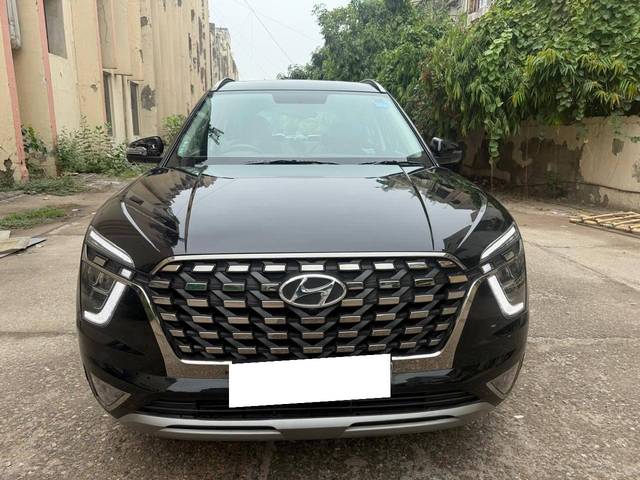 https://images10.gaadi.com/usedcar_image/4625795/original/processed_6cd45f1c09eb1b46a534de8c5626d028.jpg?imwidth=6400