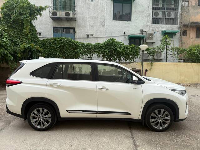 https://images10.gaadi.com/usedcar_image/4625804/original/ebab0ab13af68f172ce787822f9a4f61.jpg?imwidth=6401