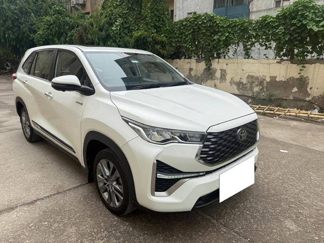 https://images10.gaadi.com/usedcar_image/4625804/original/processed_fbc2df12e047786dfaaba86458031e29.jpg?imwidth=6400
