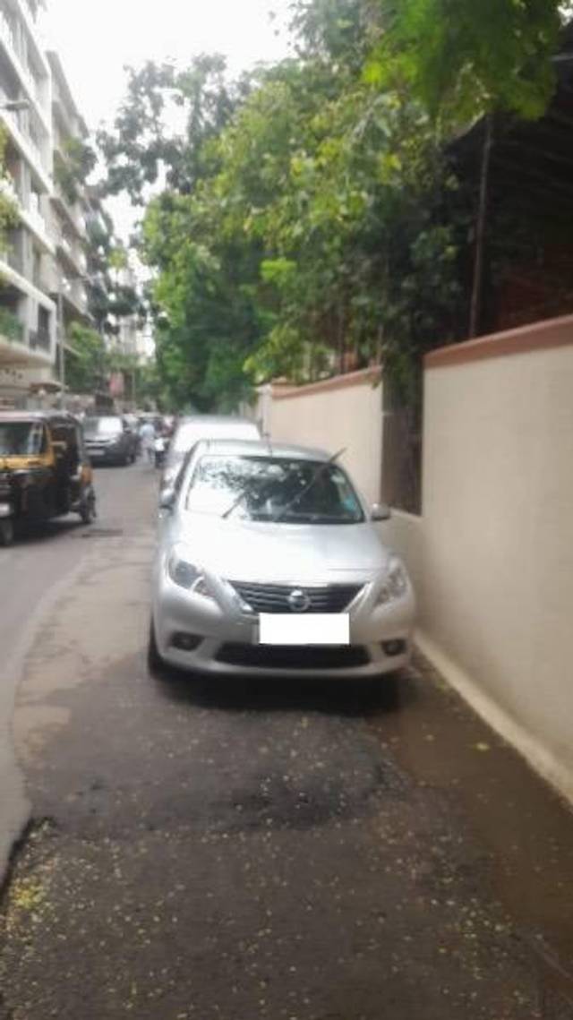 https://images10.gaadi.com/usedcar_image/4625854/original/processed_93feede6-5b68-4c36-84a2-26f9fce73e18.jpeg?imwidth=6400