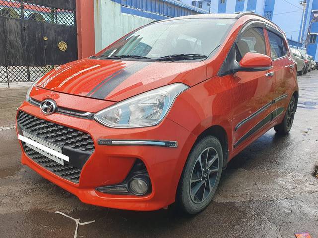 https://images10.gaadi.com/usedcar_image/4625859/original/processed_2377e60c1066dd93171683223c6981c7.jpg?imwidth=6402