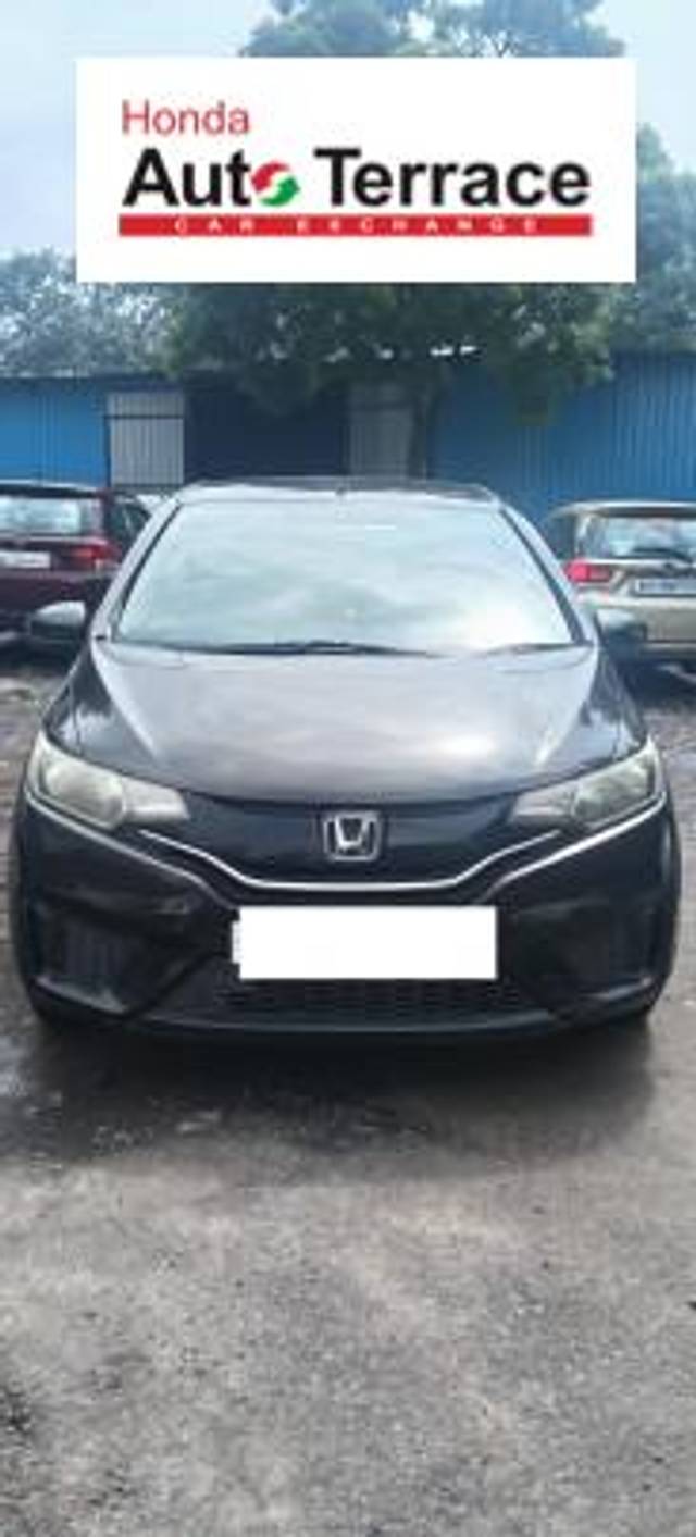 https://images10.gaadi.com/usedcar_image/4625873/original/f0c1d000869f49d96de6032ef688eb51.jpeg?imwidth=6400
