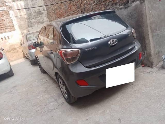 https://images10.gaadi.com/usedcar_image/4625913/original/processed_5fd78d18-a89f-4c77-a826-72ee0356840e.jpeg?imwidth=6400
