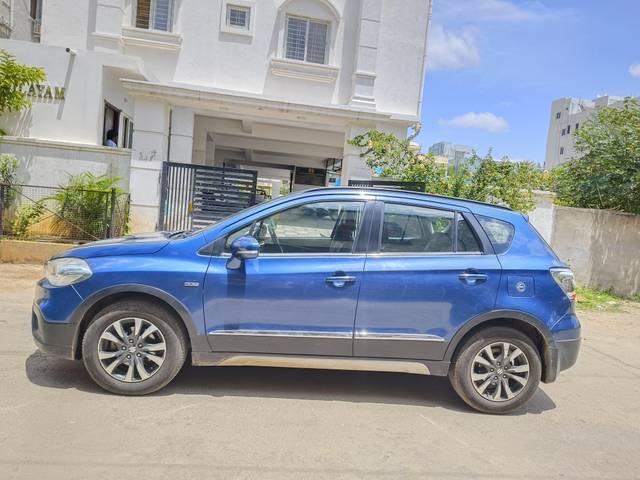 https://images10.gaadi.com/usedcar_image/4625922/original/processed_75da661c021008382ab7b34e6f2fe5e9.jpg?imwidth=6401