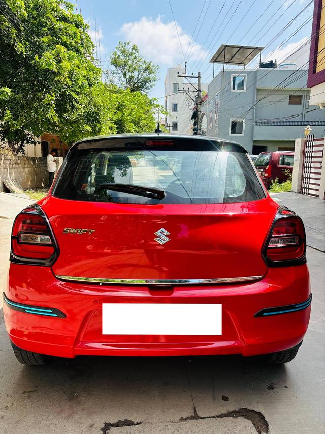 https://images10.gaadi.com/usedcar_image/4625935/original/processed_35a72e86ac128c06130634b0cccb70b9.jpg?imwidth=6401