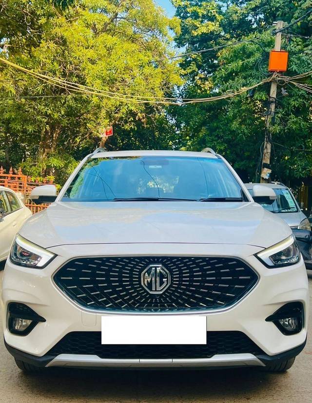 https://images10.gaadi.com/usedcar_image/4625951/original/processed_14e6e7c8-7efd-47cf-8367-ed992ed85f7f.jpg?imwidth=6400