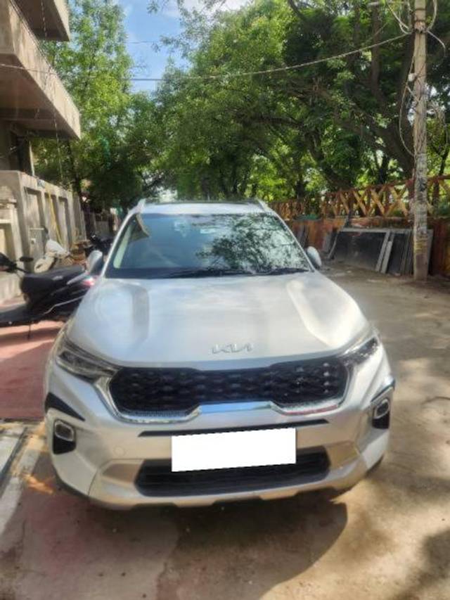 https://images10.gaadi.com/usedcar_image/4626016/original/processed_03709d7a-a8ab-49b4-84aa-54867a51aad7.jpg?imwidth=6400