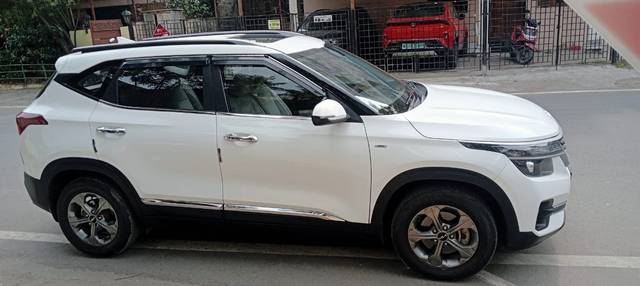 https://images10.gaadi.com/usedcar_image/4626034/original/7ff4c57665c000077a1a13820658147b.jpg?imwidth=6400