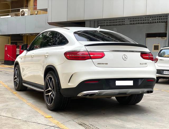 https://images10.gaadi.com/usedcar_image/4626062/original/processed_790806fe-be7b-4e09-880b-336e97e20a4b.jpg?imwidth=6400