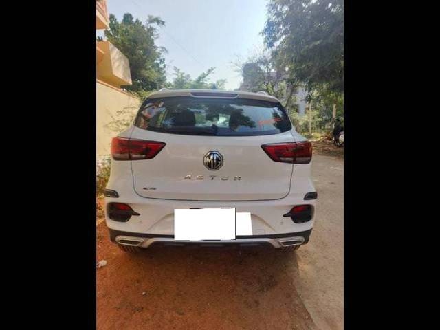 https://images10.gaadi.com/usedcar_image/4626074/original/processed_12a1793d7e03ca83d863d615fcbb4ae2.jpg?imwidth=6402