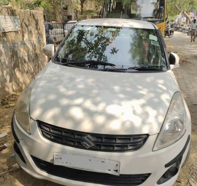 https://images10.gaadi.com/usedcar_image/4626087/original/processed_390e95f2-4c5c-44b1-a5c8-17b1586efeeb.jpg?imwidth=6400