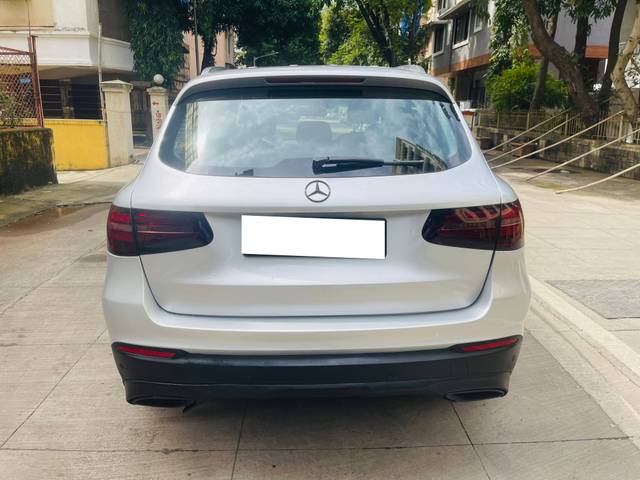 https://images10.gaadi.com/usedcar_image/4626096/original/processed_ec67b0c39f0f4b1c26dbaffb59b5c661.jpg?imwidth=6402