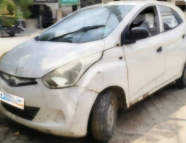 https://images10.gaadi.com/usedcar_image/4626114/original/processed_5139deba-bdbb-4eef-9076-8024fa60e489.png?imwidth=6400