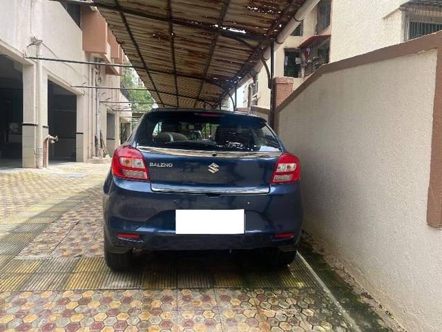 https://images10.gaadi.com/usedcar_image/4626116/original/processed_caf5b216-22cb-486e-8846-f551f632e525.jpeg?imwidth=6400