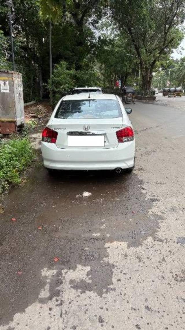 https://images10.gaadi.com/usedcar_image/4626139/original/processed_44a3fd2f-94e2-4147-bdd7-3bba28286895.jpeg?imwidth=6401
