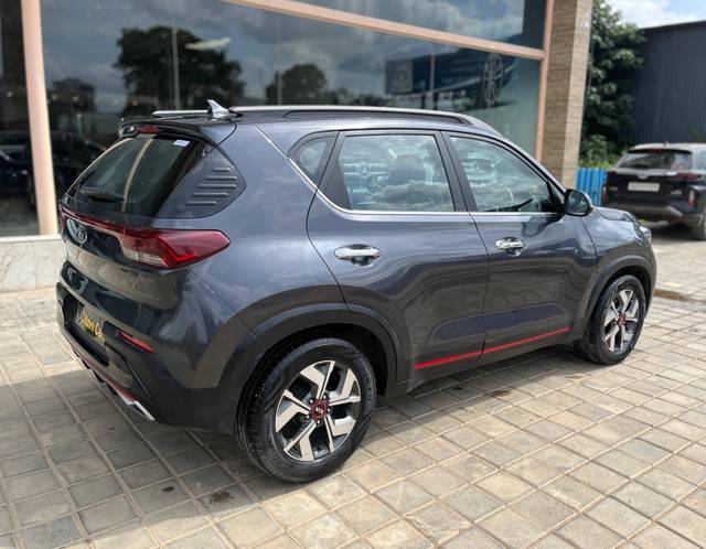 https://images10.gaadi.com/usedcar_image/4626152/original/processed_cbe060ae454c398626ac6e072296269b.jpg?imwidth=6401