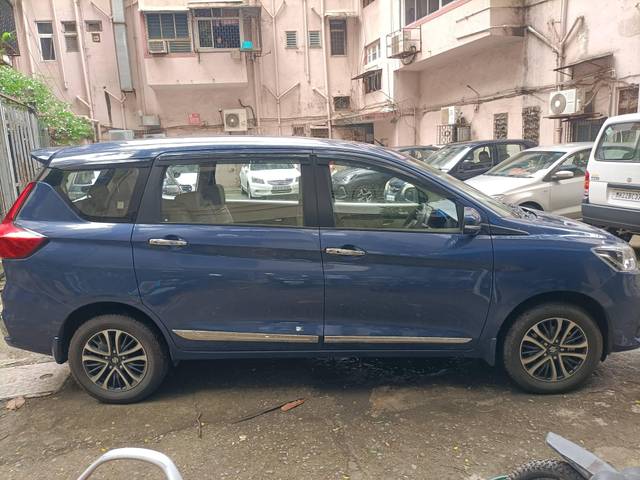 https://images10.gaadi.com/usedcar_image/4626159/original/processed_fcee2f86fbb8905b61113d9acb464bf0.jpg?imwidth=6401