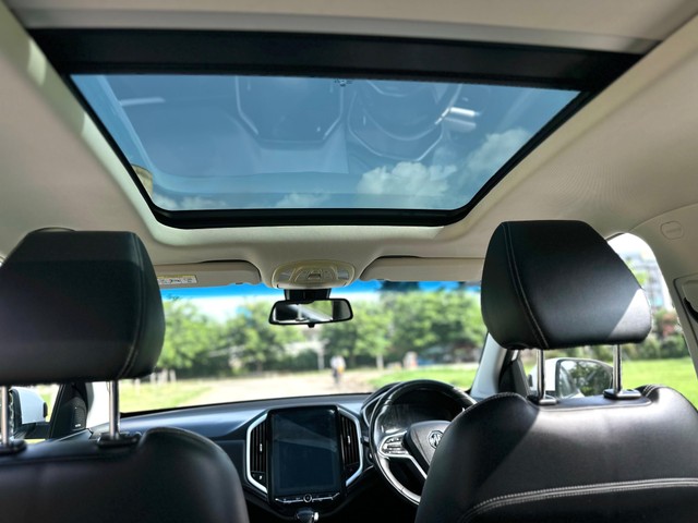 Second-hand 2020 MG Hector Plus Sharp DCT for sale in Chandigarh-8