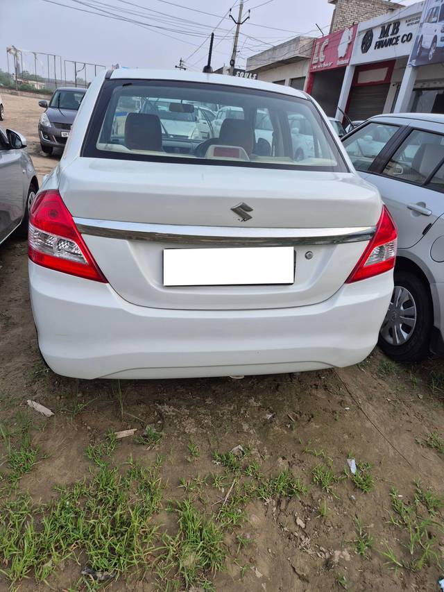 https://images10.gaadi.com/usedcar_image/4626234/original/processed_bbeea084-30e1-4796-94ef-9f203cf895e2.jpg?imwidth=6401