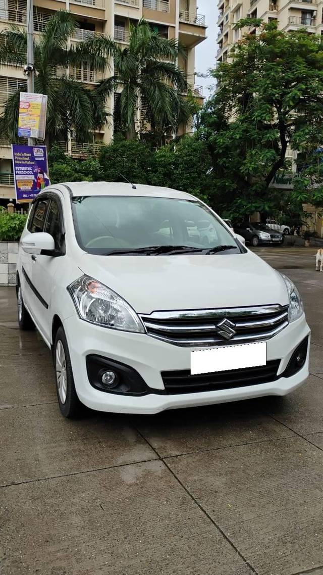 https://images10.gaadi.com/usedcar_image/4626237/original/processed_14f466246aa411ee5ac0c3e1c3668863.jpg?imwidth=6400