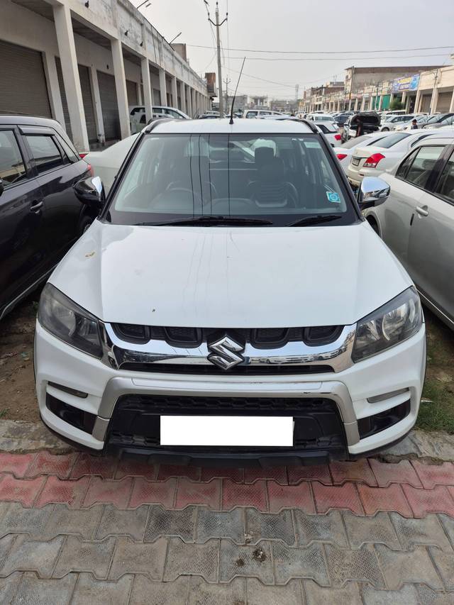 https://images10.gaadi.com/usedcar_image/4626240/original/processed_231263b7-c883-4ae6-a1e2-49fd6fcb334d.jpg?imwidth=6400