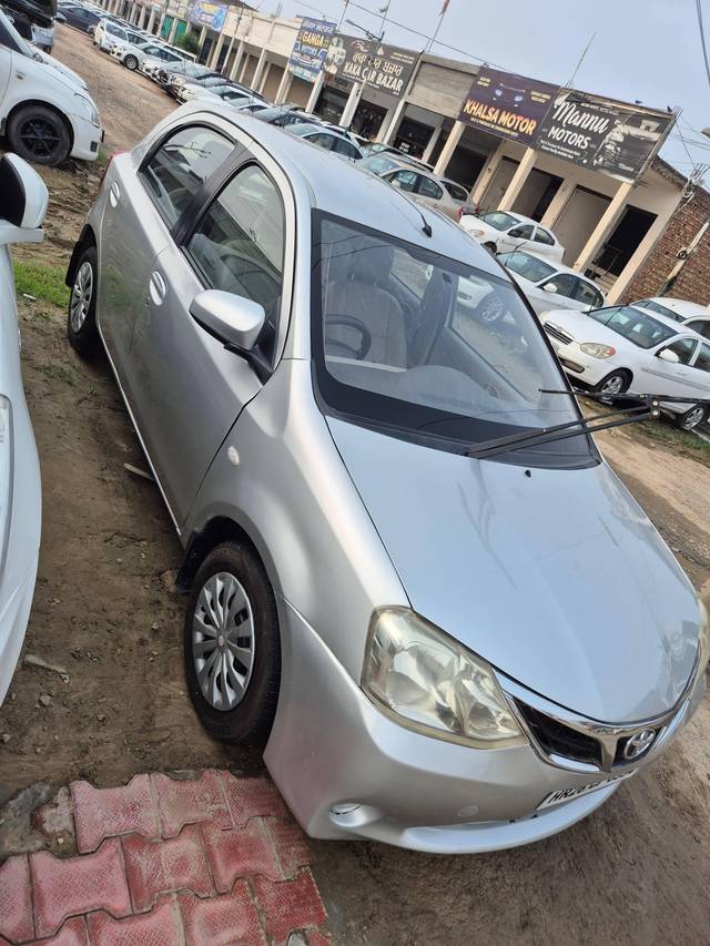 https://images10.gaadi.com/usedcar_image/4626248/original/processed_f80e0641-e911-4097-a77a-df17fc16f88b.jpg?imwidth=6402