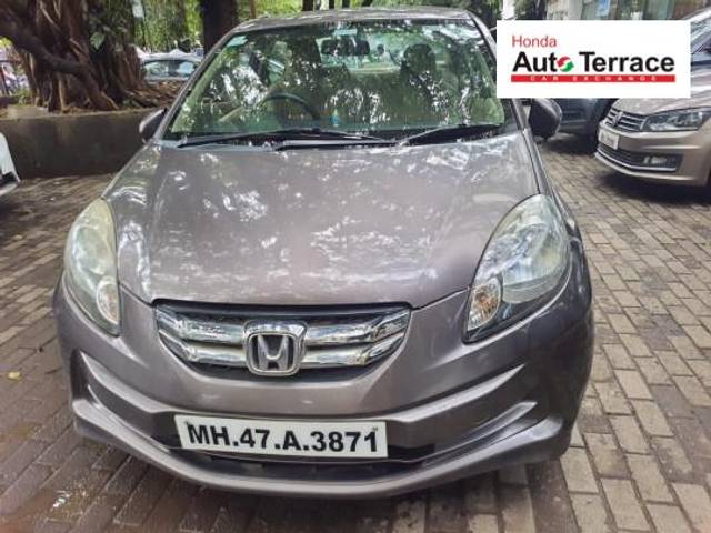 https://images10.gaadi.com/usedcar_image/4626255/original/5ccf7bae934dbbd814dd59aa08e58e05.jpeg?imwidth=6400