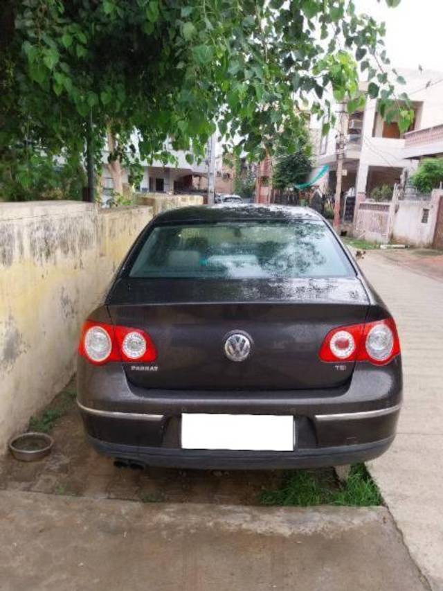 https://images10.gaadi.com/usedcar_image/4626258/original/processed_f6f6c058-dbfd-467c-aa40-748bddffa75f.jpg?imwidth=6401