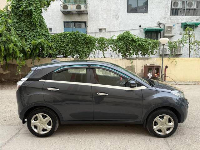 https://images10.gaadi.com/usedcar_image/4626274/original/3117dc16db6d6af845757dd0cd265914.jpg?imwidth=6401