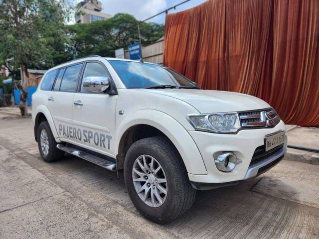 https://images10.gaadi.com/usedcar_image/4626330/original/processed_37a13958e78239711cb96e9122013f72.jpeg?imwidth=6400