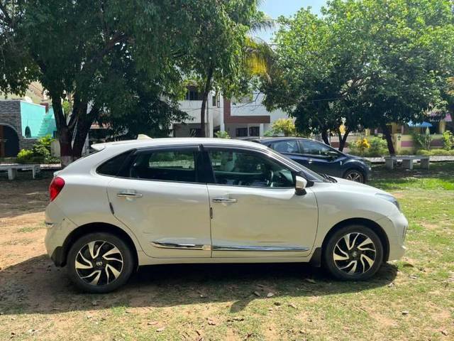 https://images10.gaadi.com/usedcar_image/4626342/original/processed_44b981ca-30d5-436c-bcdd-0fbc59bddfa2.jpg?imwidth=6400