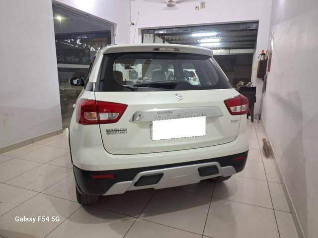 https://images10.gaadi.com/usedcar_image/4626370/original/processed_456b53b60231968166a122d996bae3d8.jpg?imwidth=6401
