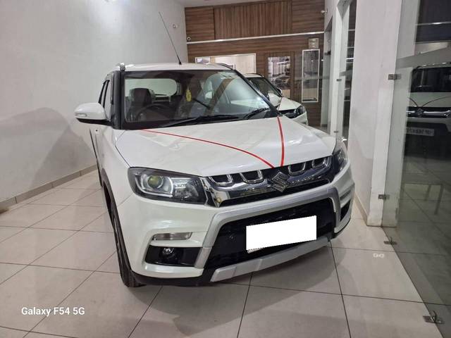 https://images10.gaadi.com/usedcar_image/4626370/original/processed_5ed0f45ce04bdd6be07a5e1595d53ab2.jpg?imwidth=6400