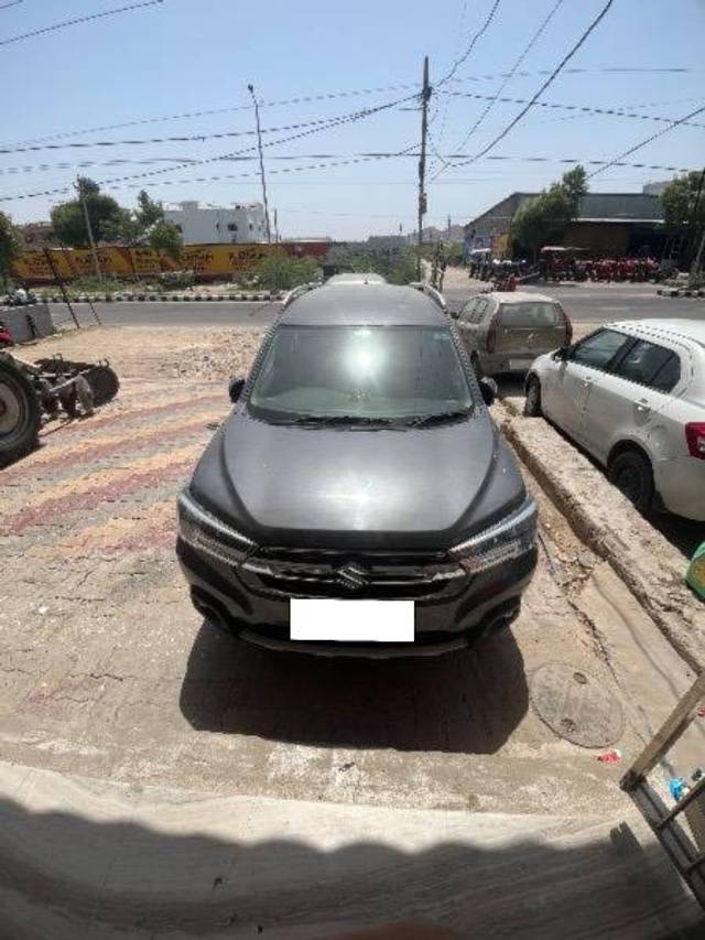 https://images10.gaadi.com/usedcar_image/4626395/original/processed_e2f0effc-7147-4b4c-82a2-9973faa47329.jpeg?imwidth=6400