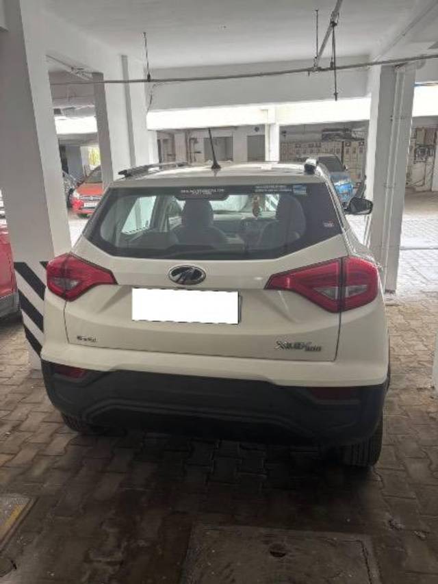 https://images10.gaadi.com/usedcar_image/4626404/original/processed_8a809bb4-949c-45f3-b53e-aef984f23163.jpeg?imwidth=6401