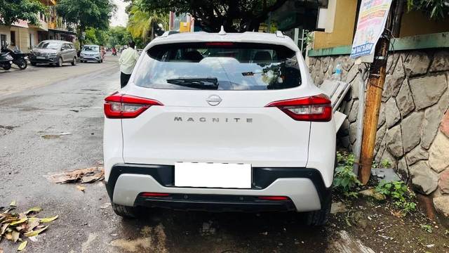https://images10.gaadi.com/usedcar_image/4626406/original/processed_48a85849-0b22-43cd-9c12-133a27a02bf2.jpeg?imwidth=6401
