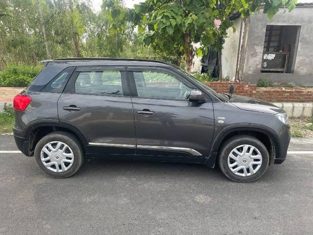 https://images10.gaadi.com/usedcar_image/4626432/original/processed_e99f5088-a5a7-453d-803d-15c2178e3cd4.jpeg?imwidth=6401
