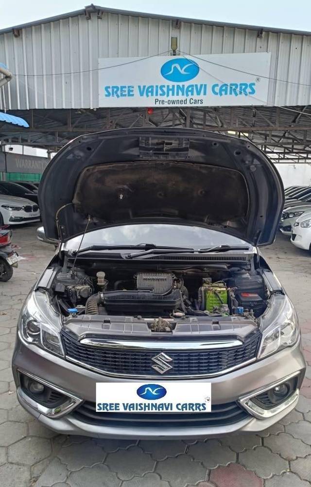 https://images10.gaadi.com/usedcar_image/4626438/original/processed_141c5f9bee8506a756f8f47e2ca9d6b6.jpg?imwidth=6401
